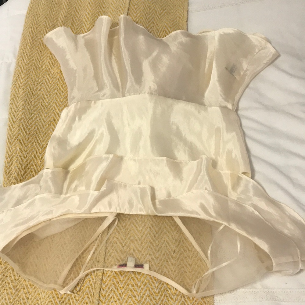 Polyester Oyster Wrap Top - Picture 3 of 4